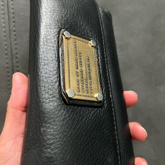 Marc Jacobs Wallet - Picture 3 of 9